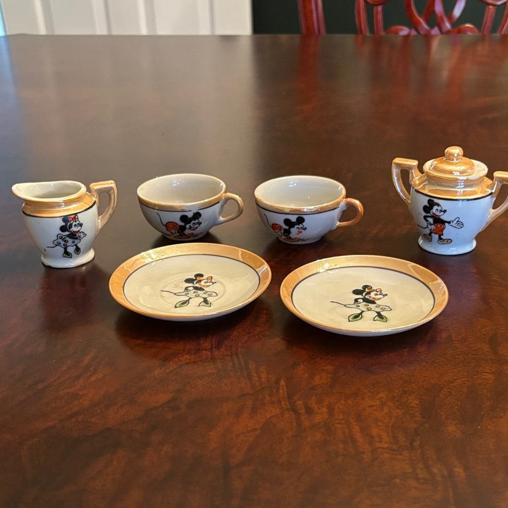 Vintage Antique 30’s or 40’s Disney Mickey & Minne Mouse Lusterware Set 6 Pieces